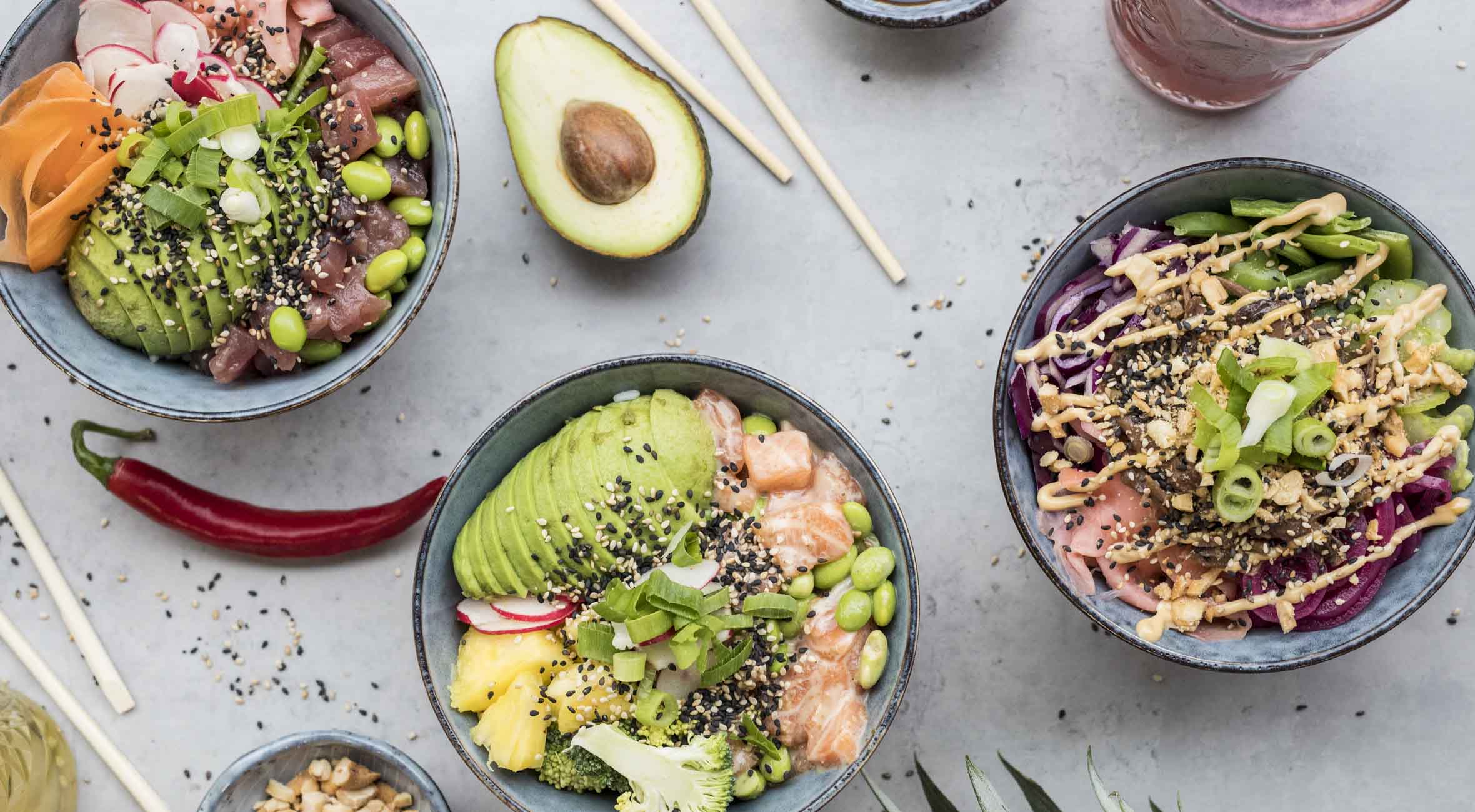 2 x poke bowl + 2 x drikke hos nyåbnede OLIOLI på Gl. Kongevej – Landets første poke bar har slået dørene op