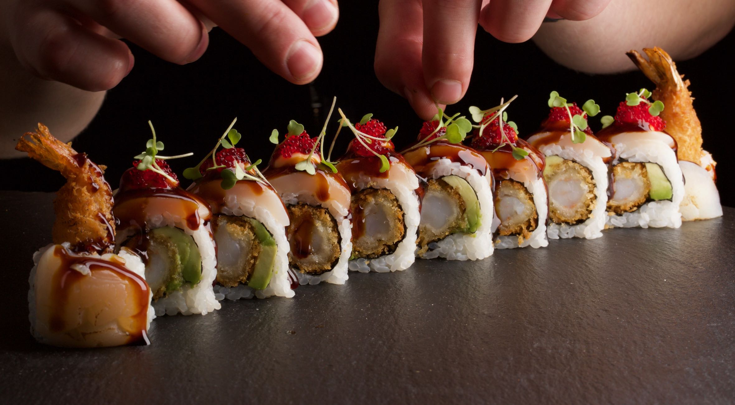 1½ times sushi-kursus hos Sushi Lovers i Torvehallerne eller i Charlottenlund – Lav sushi i verdenskendt sushi-køkken