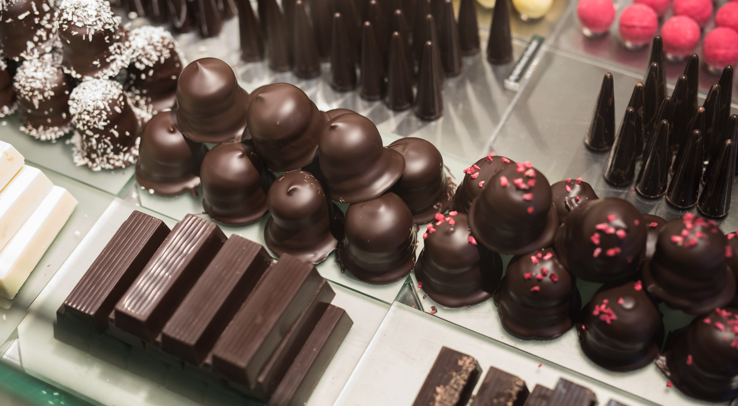 Frit valg til alt hos Ro Chokolade – Smag landets måske bedste håndlavede chokolade