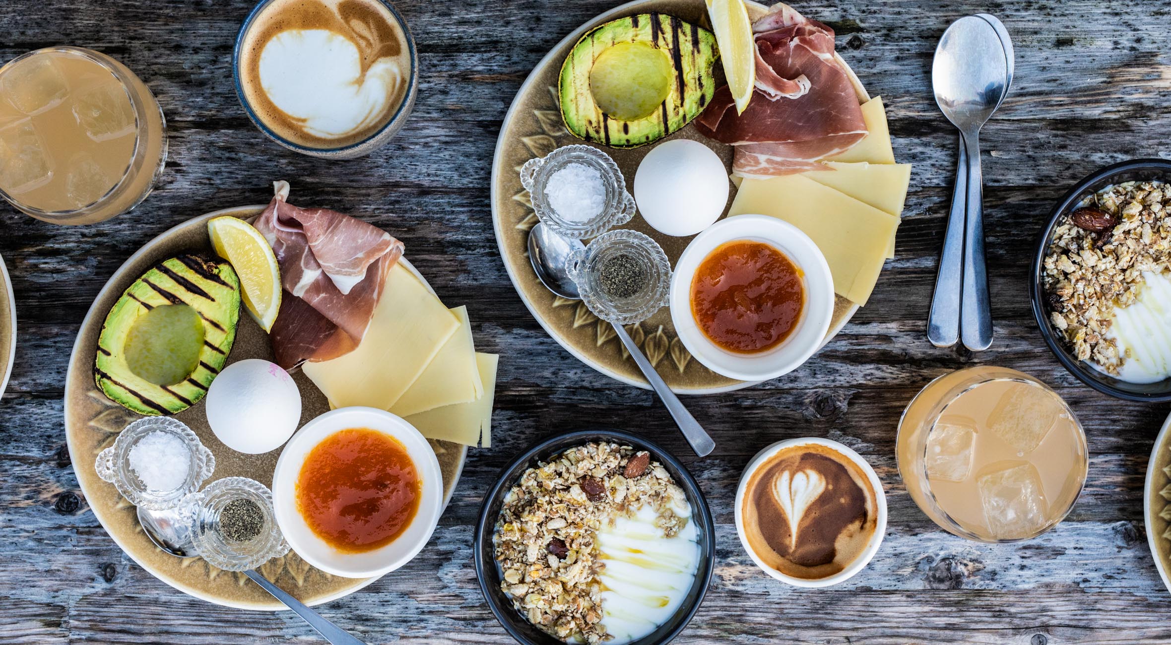 Brunch med kaffe/te for 2 personer hos Heimdalsgade22 – Hip københavner-café byder på vilde brunchlækkerier