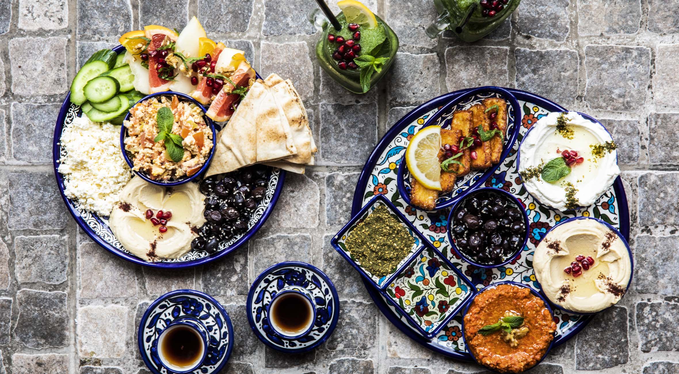 Brunch med lemonade og te for 2 personer hos Mahalle – Ultrapopulære kokke indtager Nørrebrogade med brunch-specialiteter fra Mellemøsten