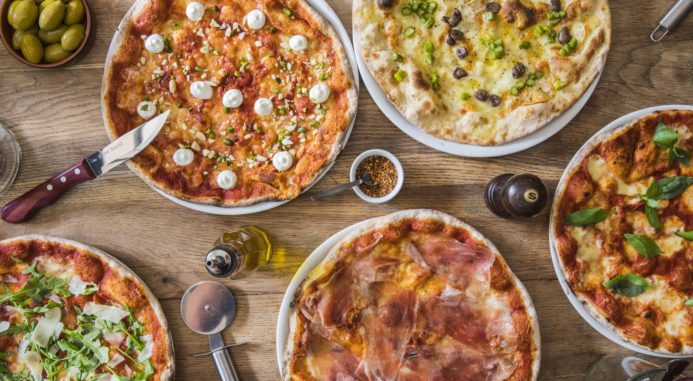 2 valgfrie pizzaer Hos Fischer på Østerbro – Tidligere Michelin-kok har skiftet kurs og går all-in på pizza