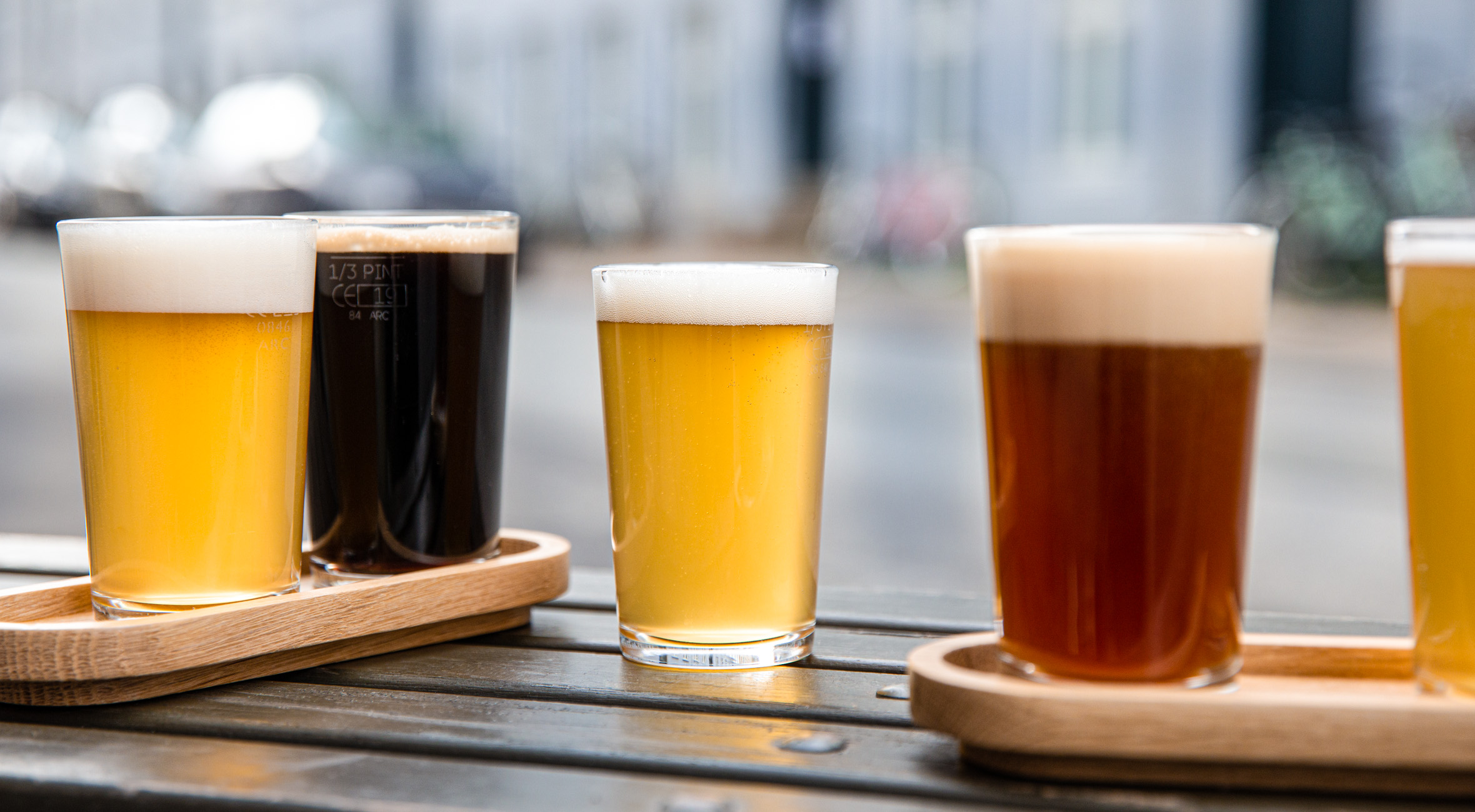 2 beer flights hos Bicycle Brewing på Østerbro – Invitér venner & veninder med på hypet amerikansk-dansk mikrobryggeri