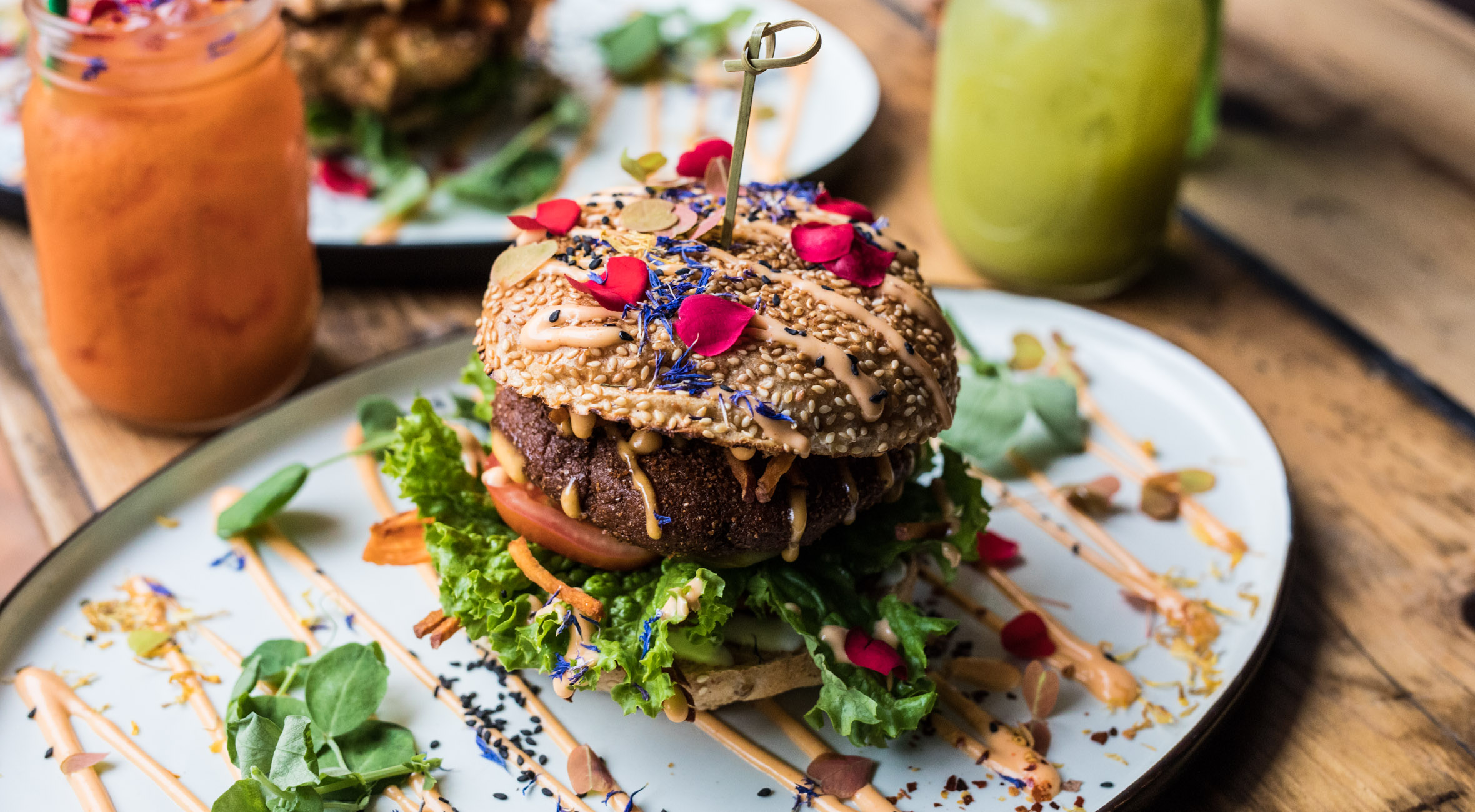 Frit valg til alt hos The Organic Boho på Østerbro og Christianshavn – Veganske hitmagere byder på acai bowls, falafel-burgere, raw cakes og superfood wraps