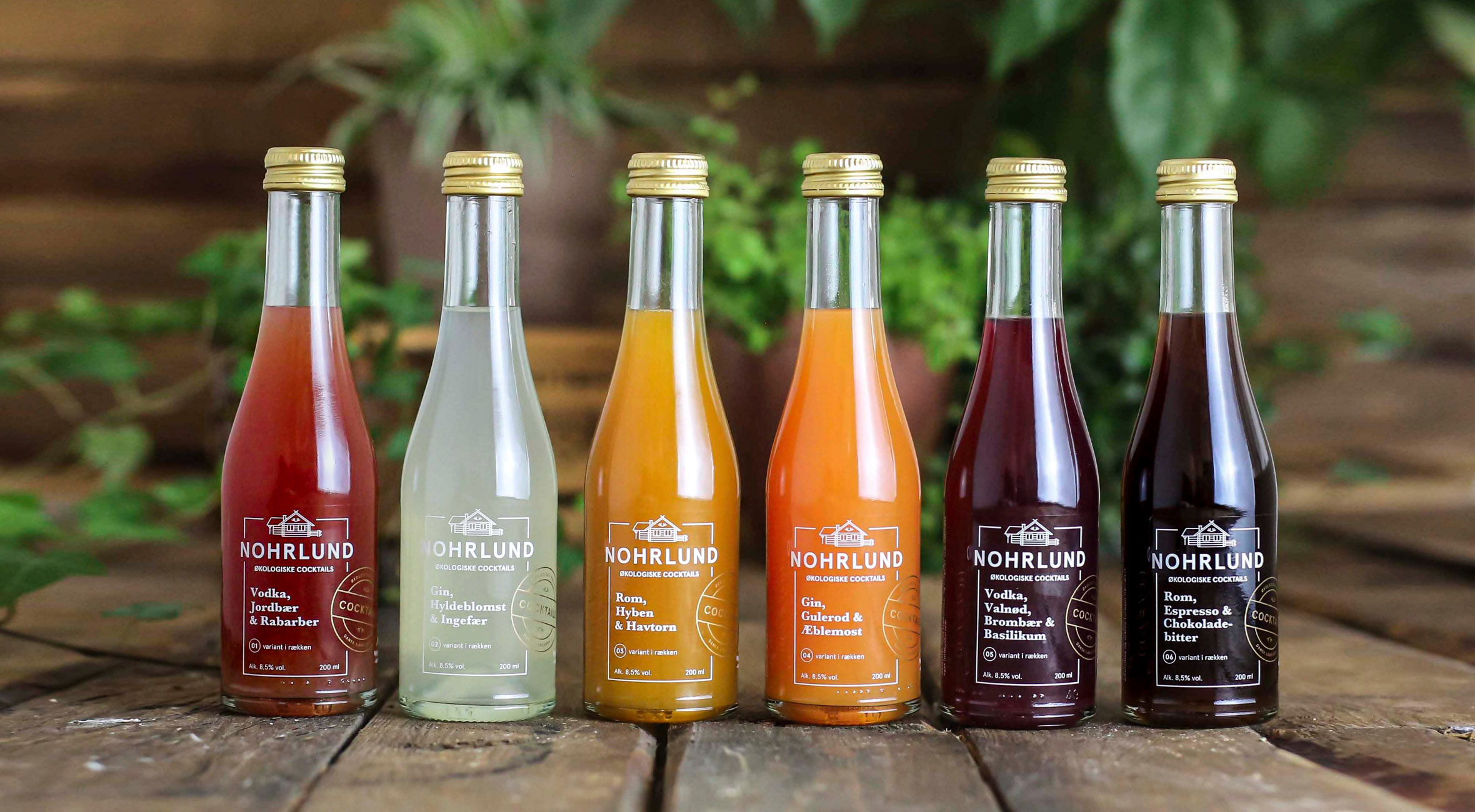 Få 6 pre-mixed cocktails fra Nohrlund på flaske – Nyd prisvindende cocktails sammen med venner & veninder! Du får gratis levering til pakkeshop