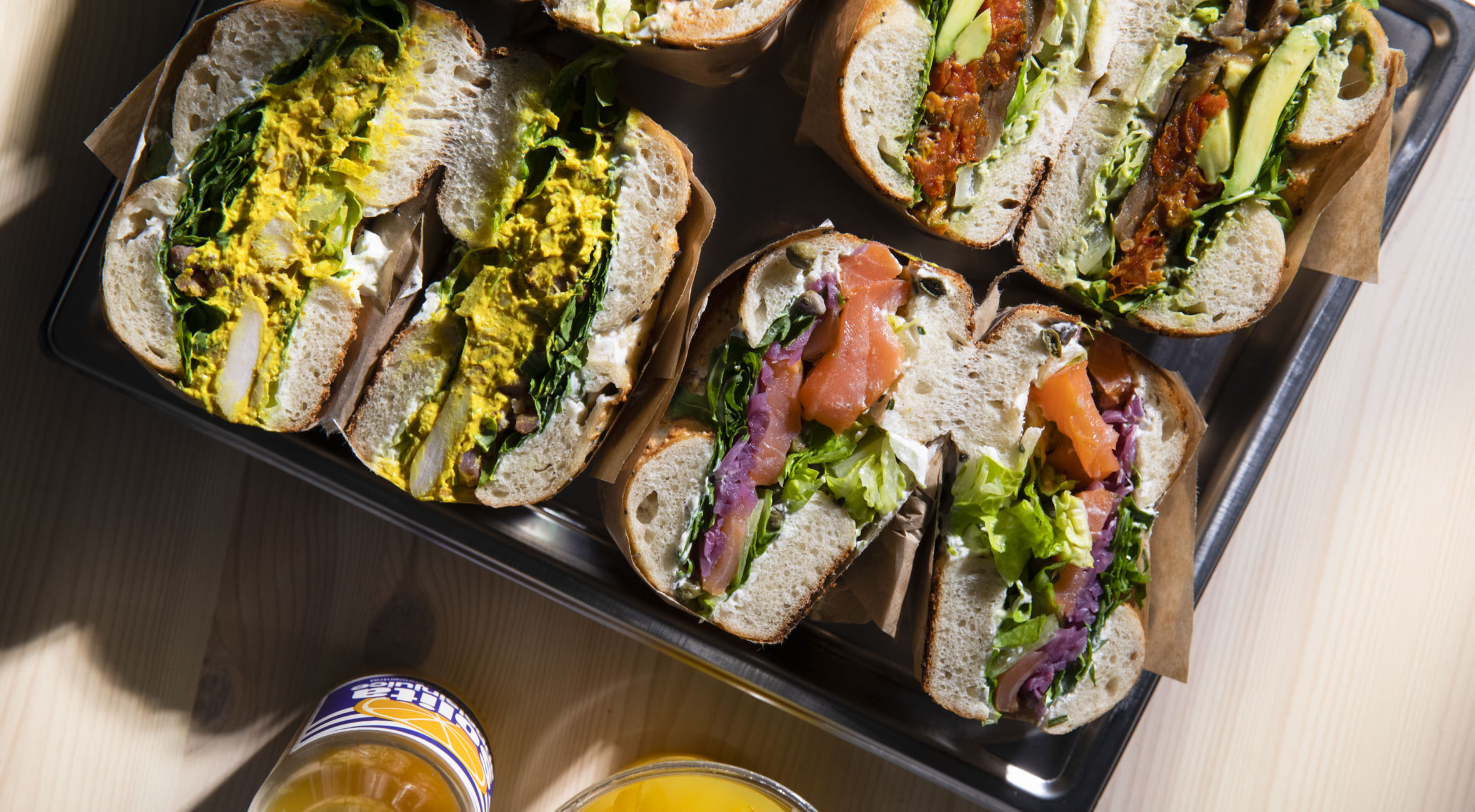 2 bagel sandwich + 2 drikke hos MADE på Nørrebro, Vesterbro og Østerbro – Hip bagel shop stormer frem i København